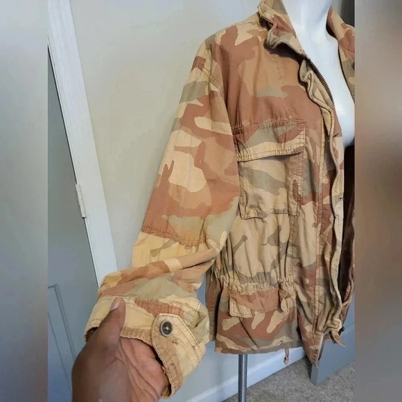 Free People Lead The Way Camo Lightweight Jacket(S) - Picture 9 of 14